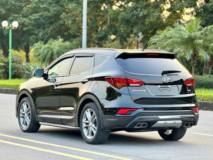 Hyundai Santafe 2.4 4WD 2017 đen